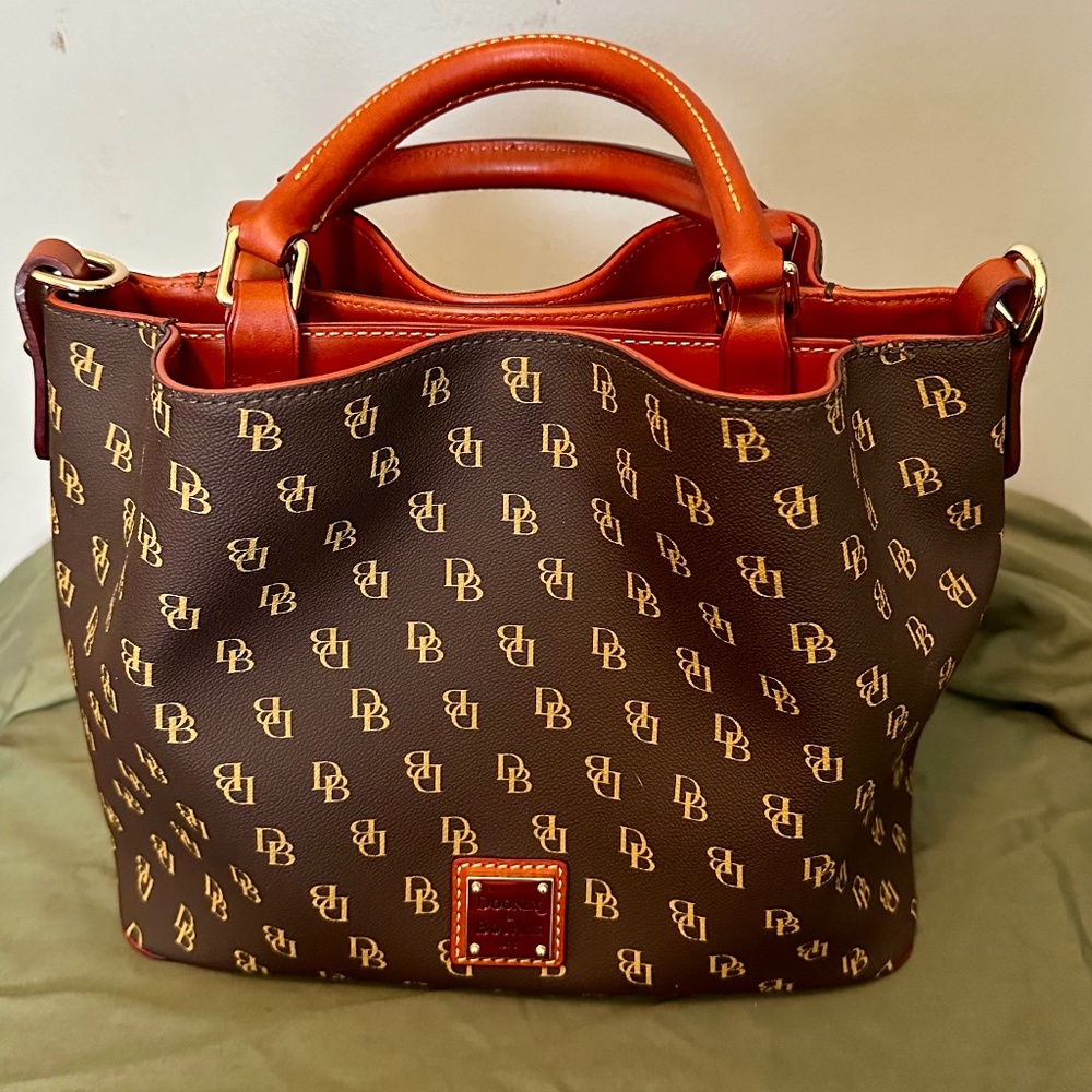 Dooney & Bourke Gretta Small Brenna